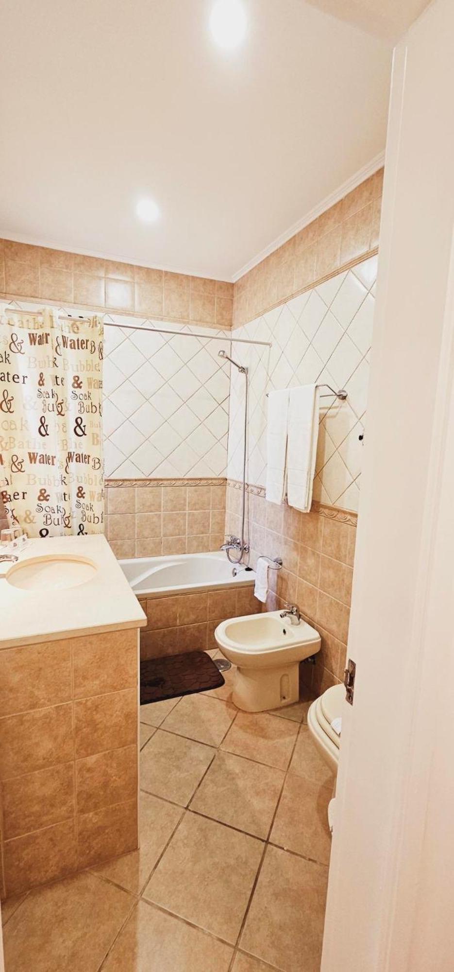 Lemon Tree Relaxing Guesthouse Lagos Ngoại thất bức ảnh